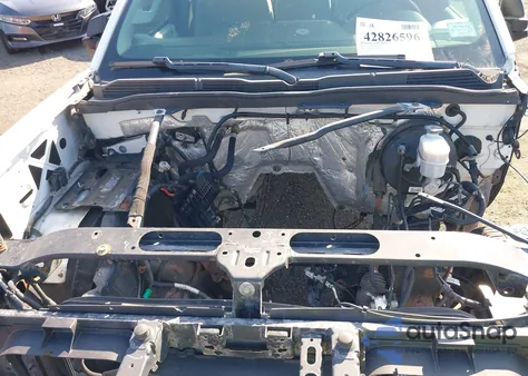 2014 Chevrolet Silverado C1500 из США, поврежденный, VIN 1GCNCPEH2EZ343660